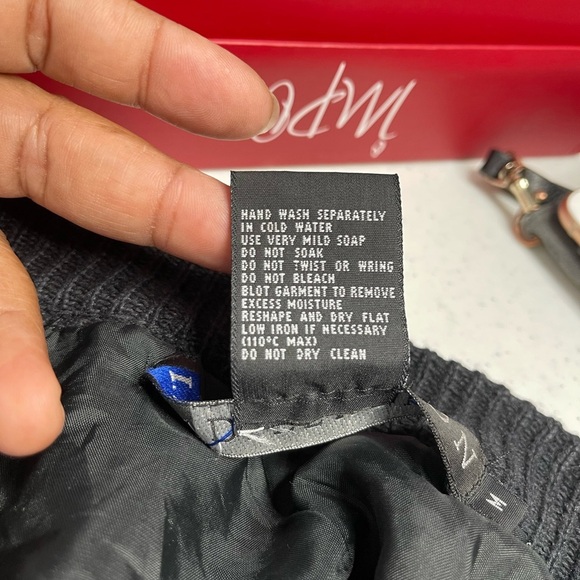 I B diffusion fun vintage/Hong Kong 1991 puff shoulder allover print sweater M - Picture 8 of 8